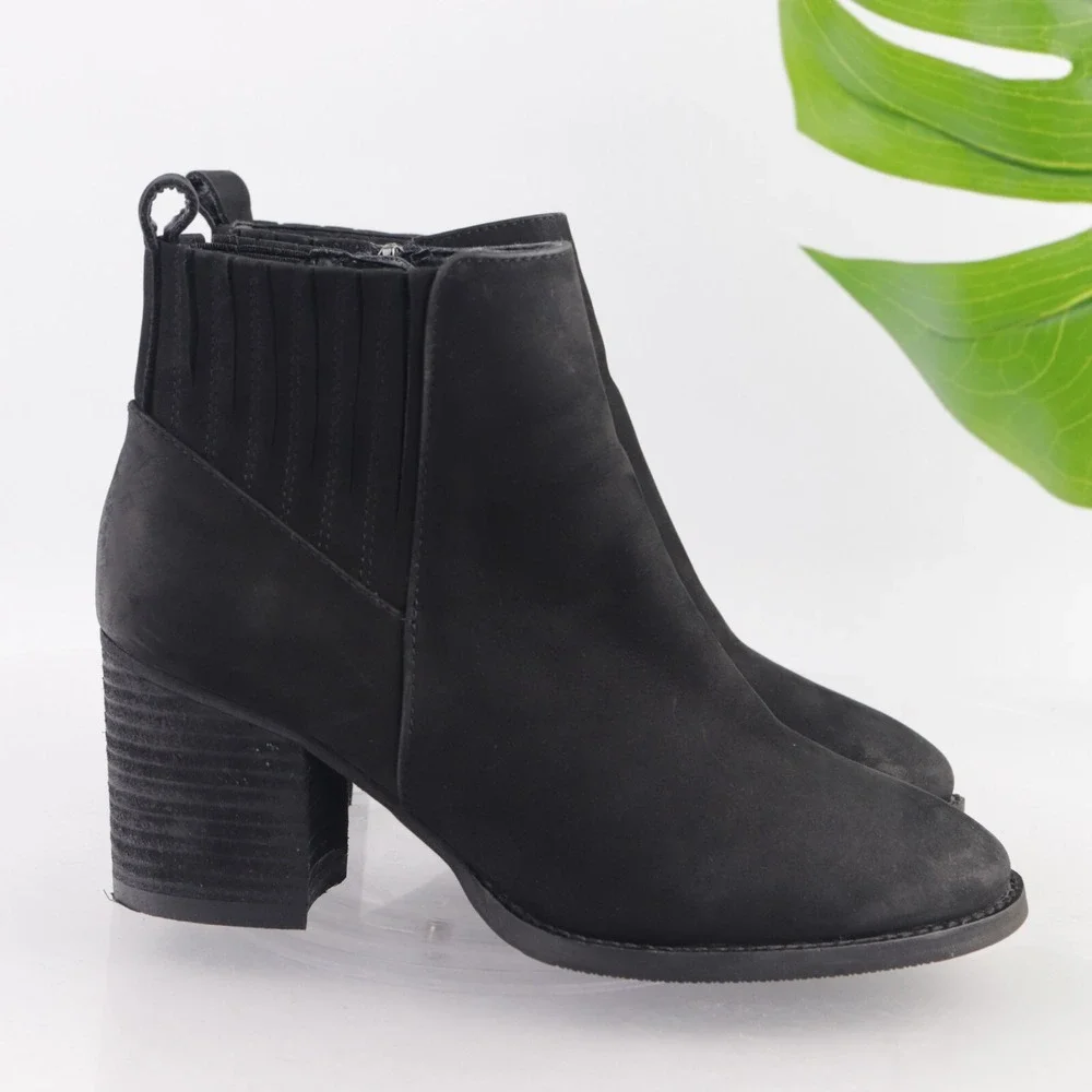 Blondo Womens Noa Boot Size 6 Waterproof Black Leather Block Heel Comfort Bootie